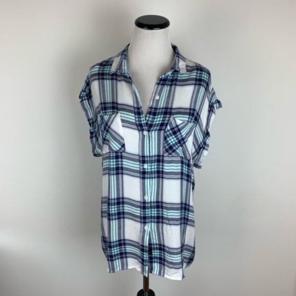 Rails Tops - Rails Plaid Button Down ShortSleeve Top Blue White